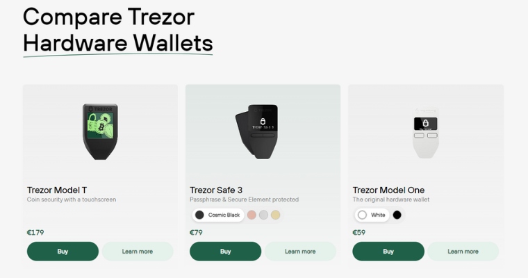 Tre olika modeller av Trezor plånböcker för Bitcoin och krypto