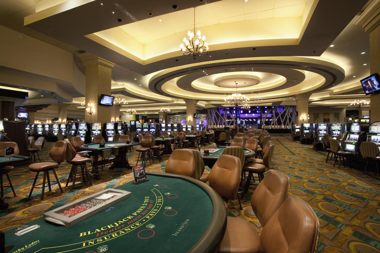 Island View Resort casino floor