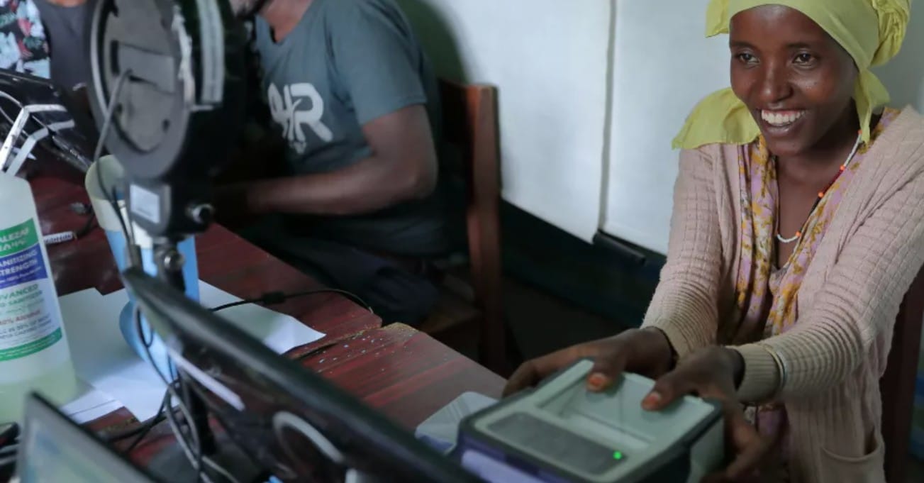 World Bank no ID 850 million people 