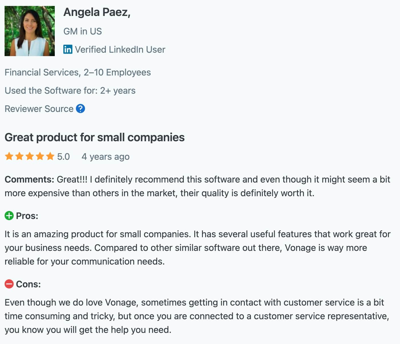 The image shows a review with a 5-star rating on the Capterra site.