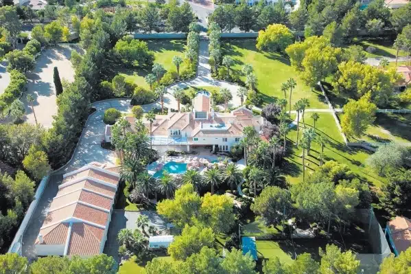 Phil Ruffin buys Primm estate