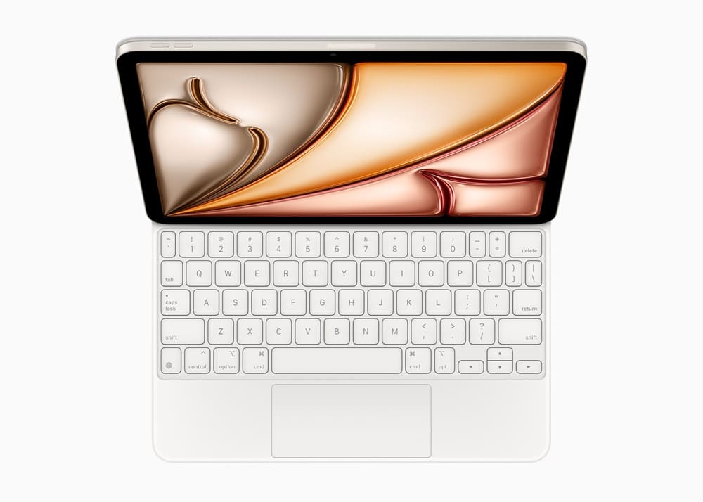 The Apple iPad Air 2024, with a Magic Keyboard