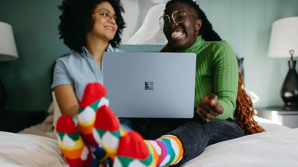 Microsoft and Google Bring Passkey Access to Many More Users Benzinga