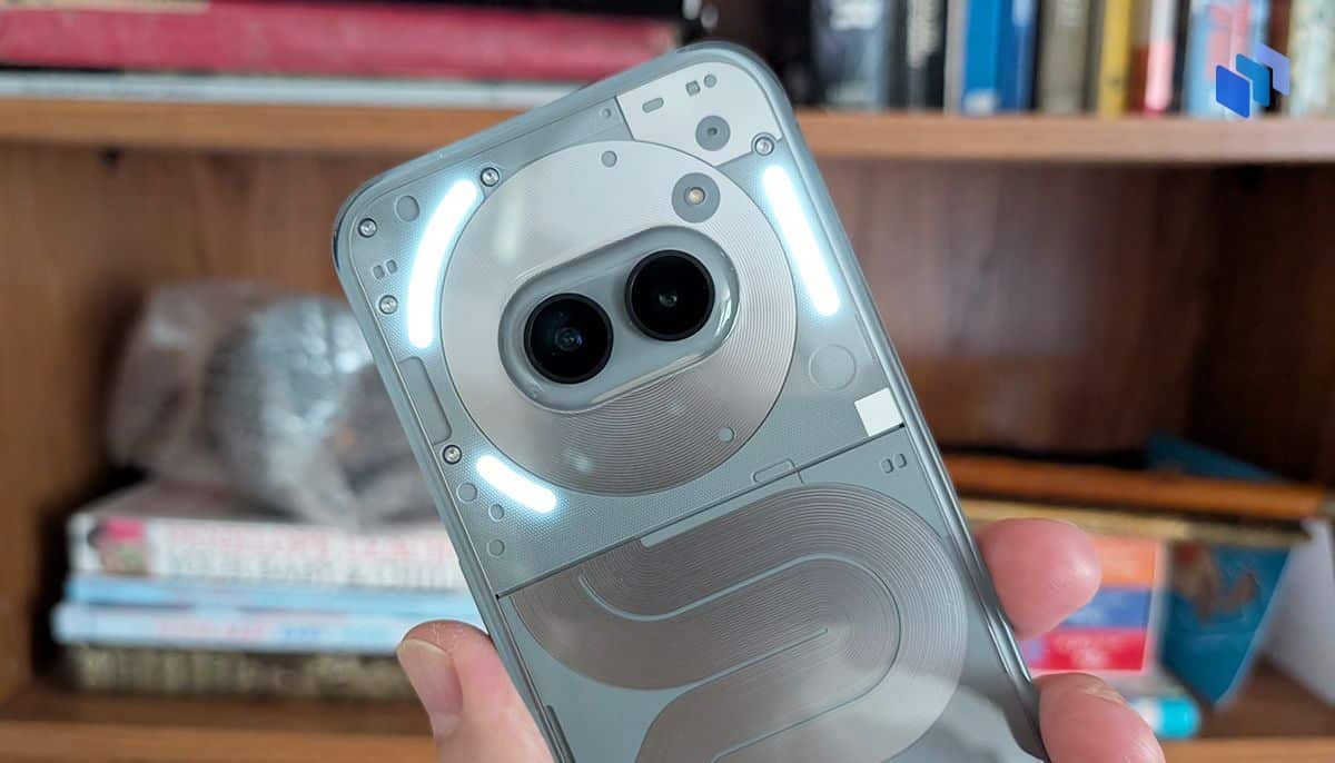 Nothing Phone 2a Plus Glyph interface