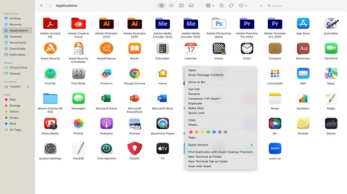 <strong>Delete Suspicious Apps</strong>