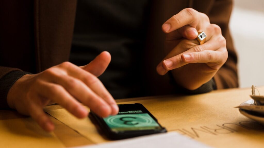 how to accept cryptocurrency payments the easy way