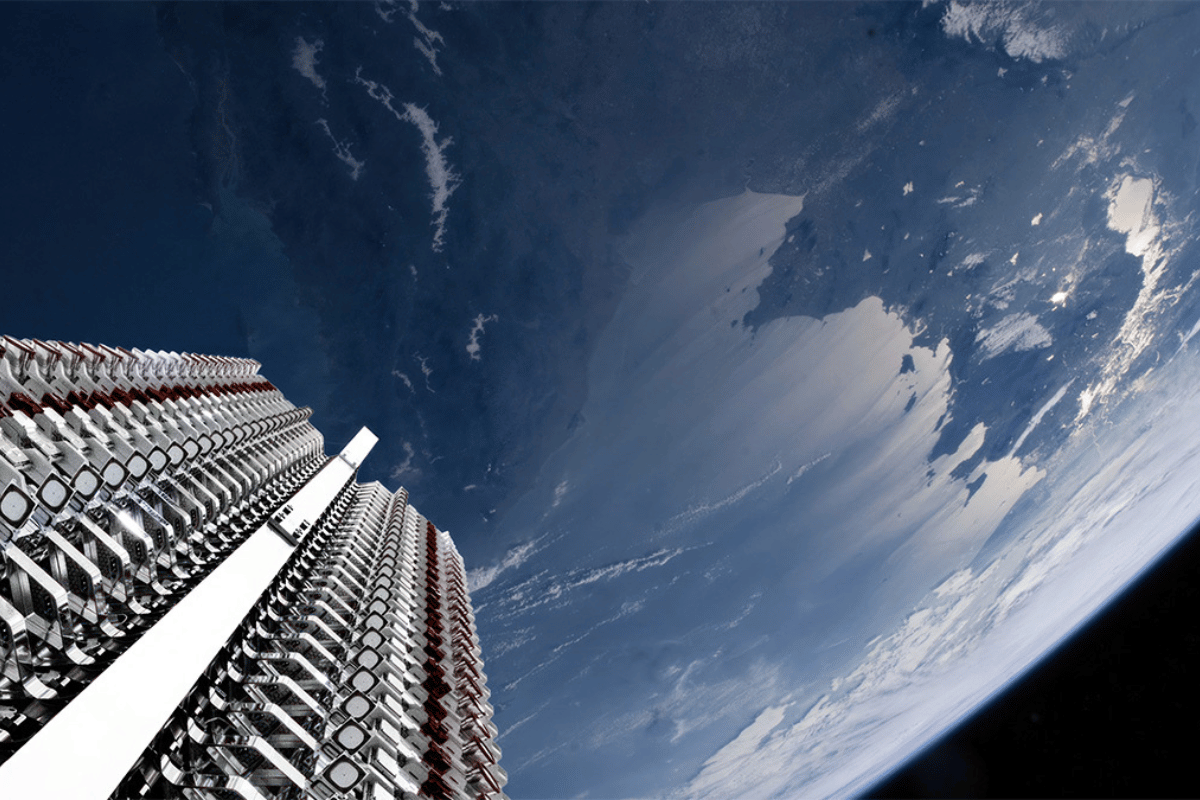 Satellite array orbiting Earth above polar ice caps, illustrating next-generation space communications, low Earth orbit internet technology, aerospace engineering, and global satellite network infrastructure. SpaceX’s Starlink Headache Arrives Just as Pentagon Hands It $2.3B Contract
