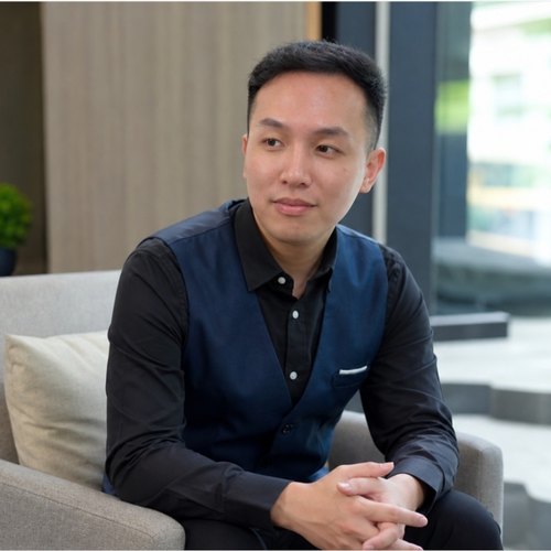 Mark Tan